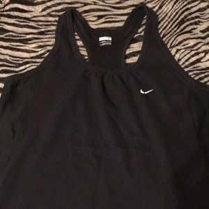Nike Fit tank